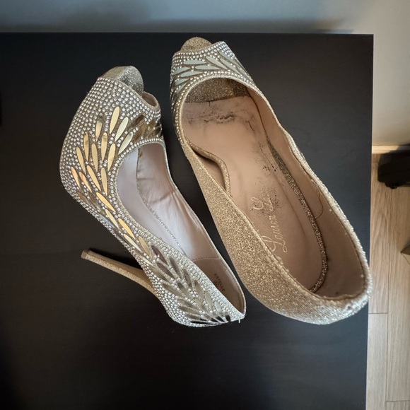 Escarpins OR parfaits pour les Fêtes 8.5 - Picture 6 of 10